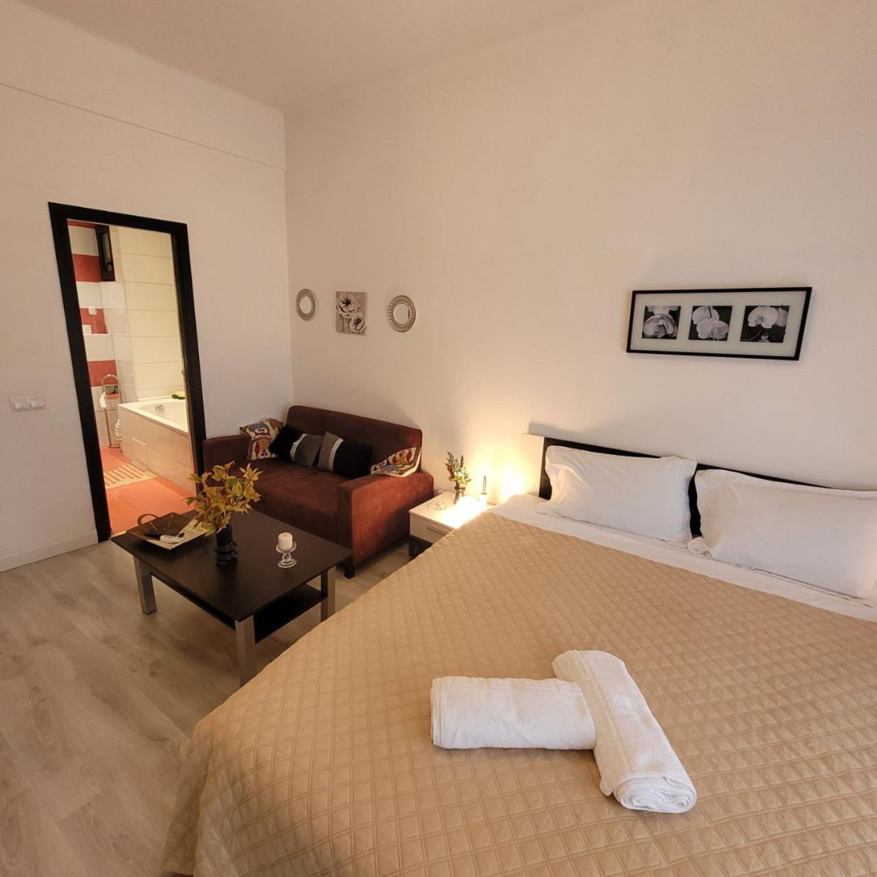Anastasia Bratianu Apart 28B Beautiful View Self Check From 2 Pm Bucureşti Eksteriør bilde